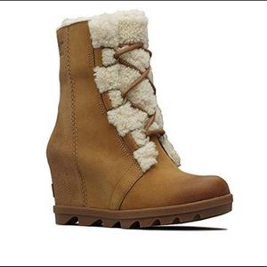 Sorel Joan of Arctic Wedge ii shearling boots